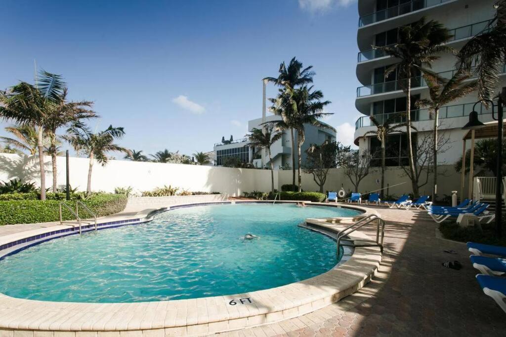 Amazing Apartment On The Beach Голлівуд Екстер'єр фото
